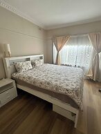 Charming 3 Bedroom Home Longer Stay Discount