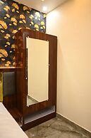 Hotel Aditya