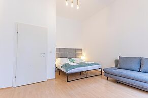 Long Stay 2BR Apt For 5 Stadthalle