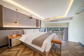 Chongqing Tianlai River View Hotel