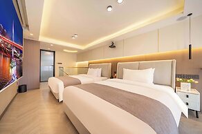 Chongqing Tianlai River View Hotel