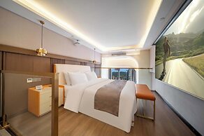 Chongqing Tianlai River View Hotel