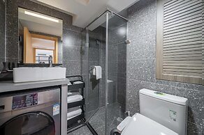 Chongqing Tianlai River View Hotel