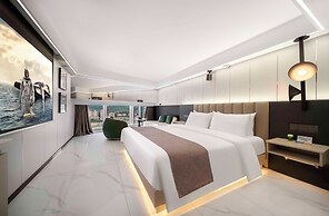 Chongqing Tianlai River View Hotel