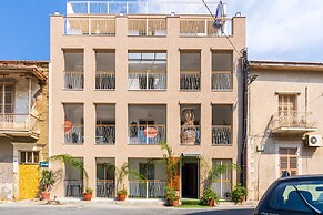 Marble - Studio & Balcony in Larnaca