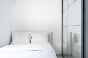 Marble - Studio & Balcony in Larnaca