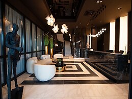 Premium hotel