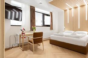 Polar Nook Hotel