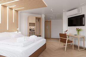 Polar Nook Hotel