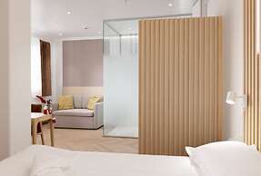 Polar Nook Hotel