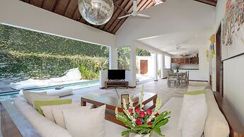 Ku Estate by Villa Finder