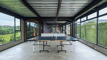 Ku Estate by Villa Finder