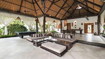 Ku Estate by Villa Finder
