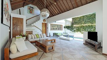 Ku Estate by Villa Finder