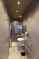 Noah Gate Hotel & Suites