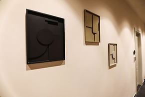 Noah Gate Hotel & Suites
