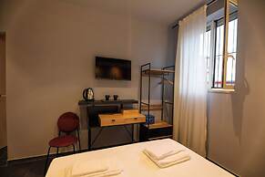 Noah Gate Hotel & Suites