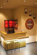 Noah Gate Hotel & Suites