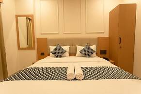 Alpine Stays By Oran Hotels
