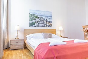 Affordable 2BR Apt Long Stay Stadthalle