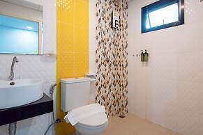 Riski Residence Bangbuathong
