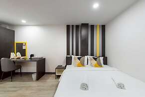 Riski Residence Bangbuathong