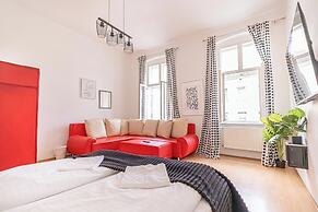 Private Room For Long Stay Stadthalle