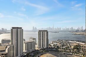 Serene 1BR Escape with Burj Khalifa View