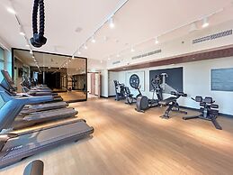 Serene 1BR Escape with Burj Khalifa View