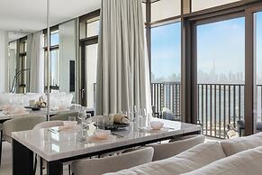 Serene 1BR Escape with Burj Khalifa View