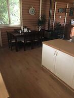 Chloe's Cabin Accommodation