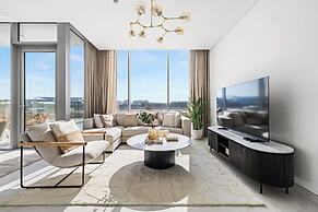 Refined 2BR Apartment District One MBR