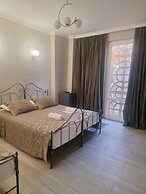 Crystal Hotel Tbilisi