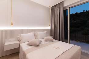 Gialova Hills 8