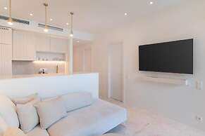 Gialova Hills 8
