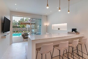 Gialova Hills 8