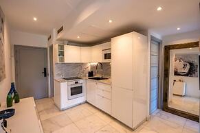 Hivernage Luxury 2BR  Parking