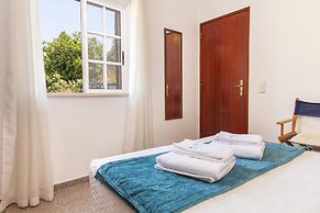 A75 - Casa da Ponte 1 Bed Flat in Lagos