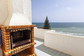 B83 - Calheta Terrace View Apartment