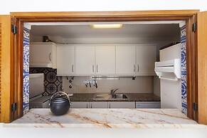 B83 - Calheta Terrace View Apartment