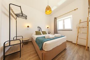 C01 - Trindade 3 Bed Flat in Lagos