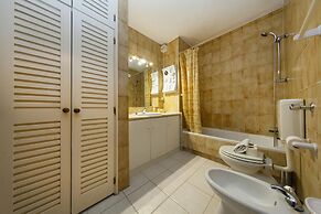 B92 - Sol Nascente 2 Bed Apartment in Lagos