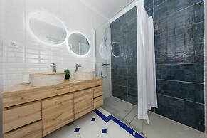 B09 - Beach Street Apartment in Lagos
