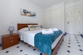 B09 - Beach Street Apartment in Lagos