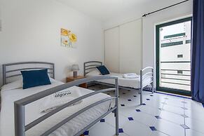 B09 - Beach Street Apartment in Lagos