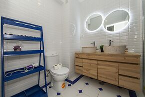 B09 - Beach Street Apartment in Lagos