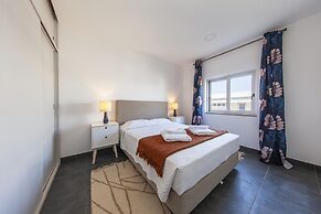 B74 - Baluarte Holiday Flat in Lagos
