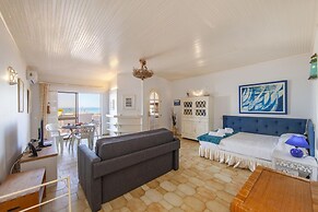 A73 - Iberlagos Studio Flat