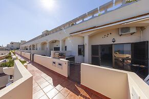 A73 - Iberlagos Studio Flat