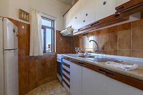 A73 - Iberlagos Studio Flat